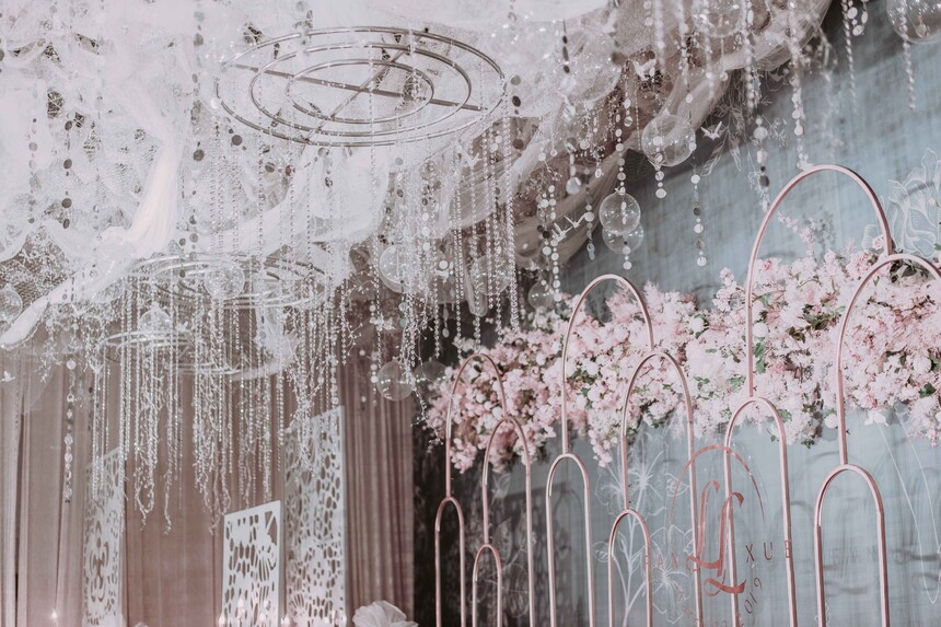 1712753325598281.jpg 522.jpg